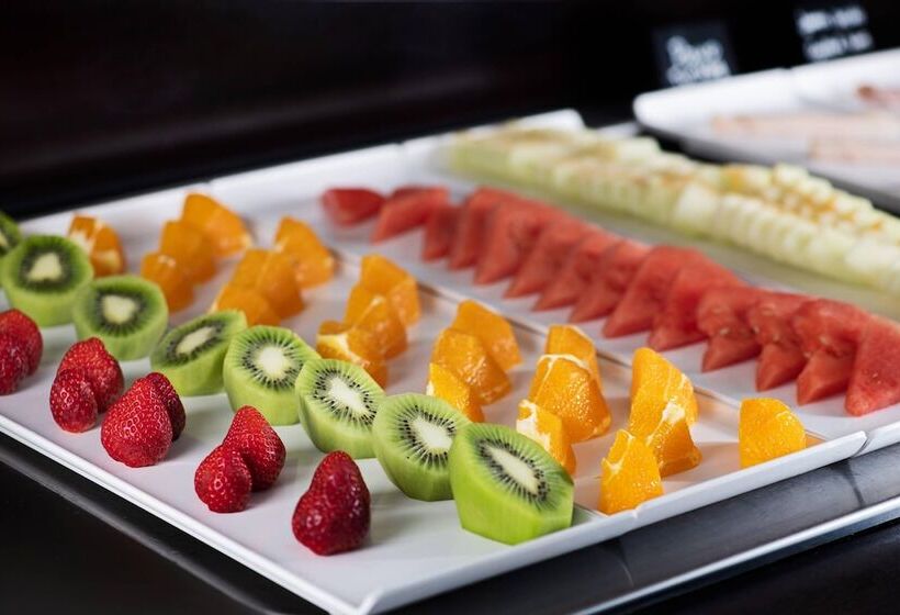 Ac Hotel Carlton Madrid By Marriott