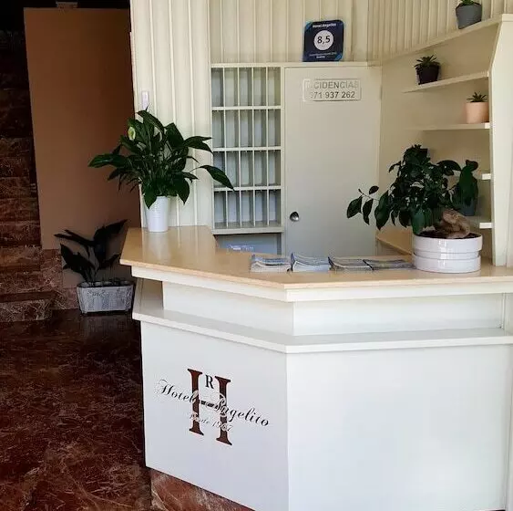 בית מלון כפרי Angelito