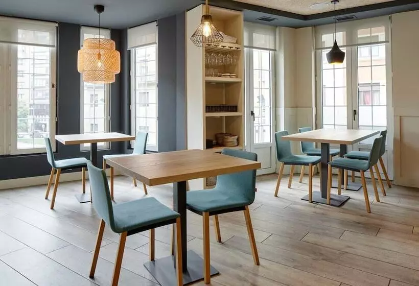 בית מלון כפרי Avenida