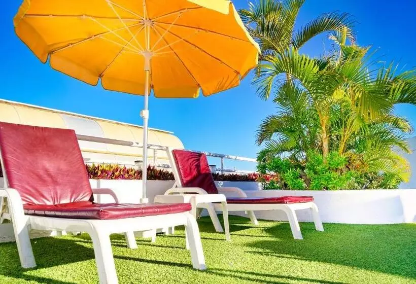 בית מלון כפרי Bull Astoria