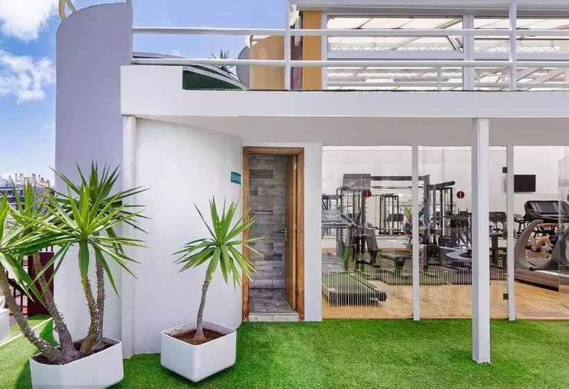 בית מלון כפרי Bull Astoria