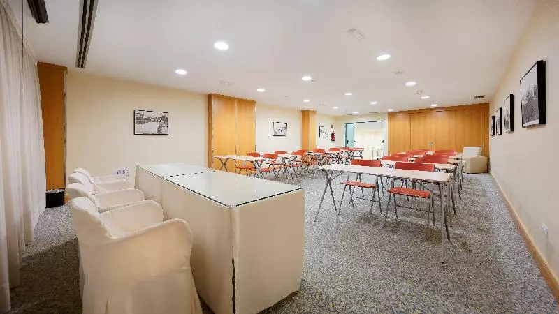 בית מלון כפרי Bull Astoria