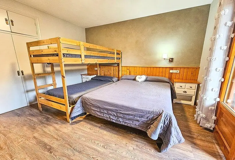 هتل Casa Morlans 3000