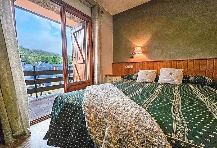 هتل Casa Morlans 3000