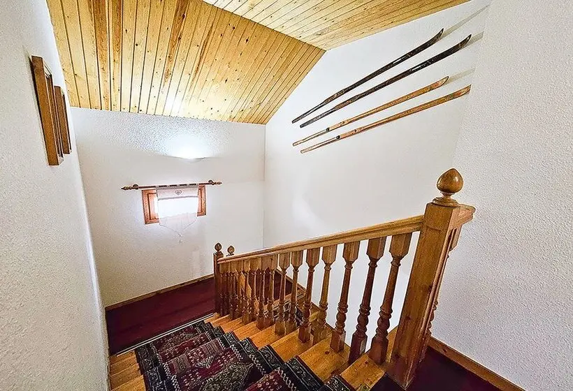 هتل Casa Morlans 3000
