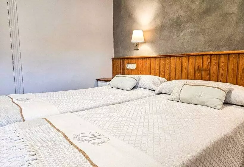 בית מלון כפרי Casa Morlans 3000