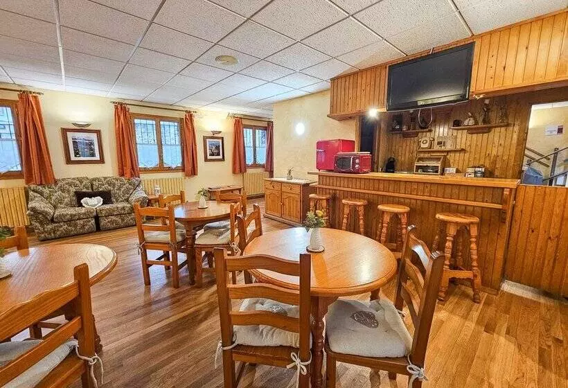 בית מלון כפרי Casa Morlans 3000