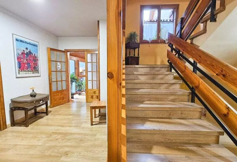 בית מלון כפרי Casa Morlans 3000