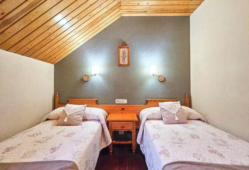 בית מלון כפרי Casa Morlans 3000