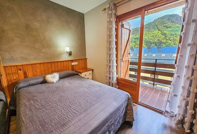 בית מלון כפרי Casa Morlans 3000