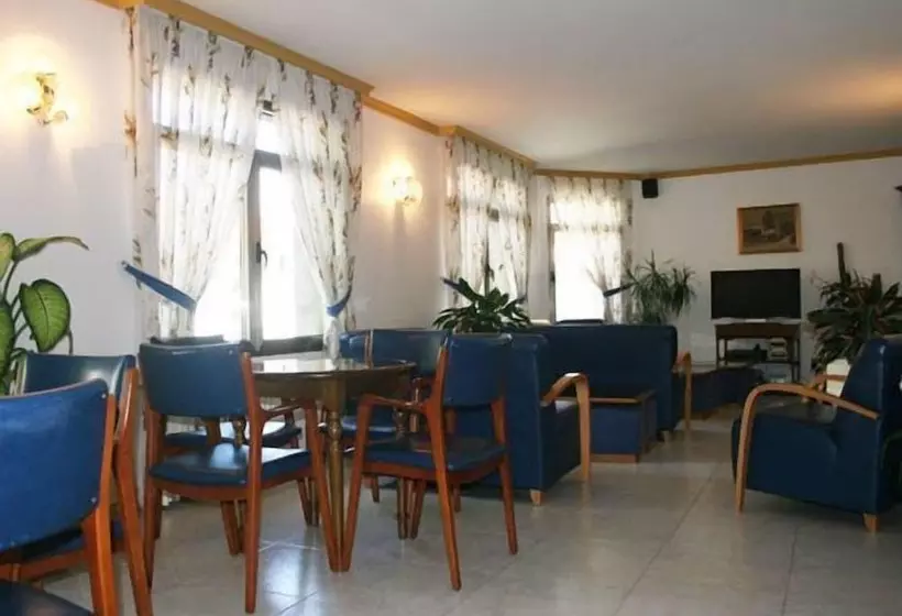 בית מלון כפרי La Noyesa  Superior