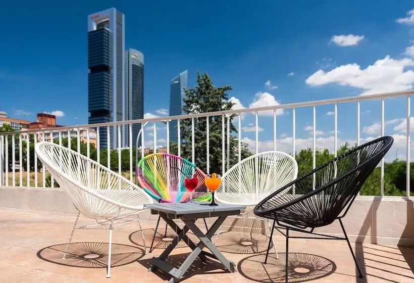 هتل Madrid Chamartín Affiliated By Meliá