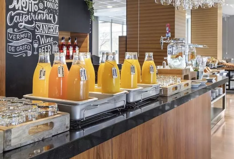 هتل Madrid Chamartín Affiliated By Meliá