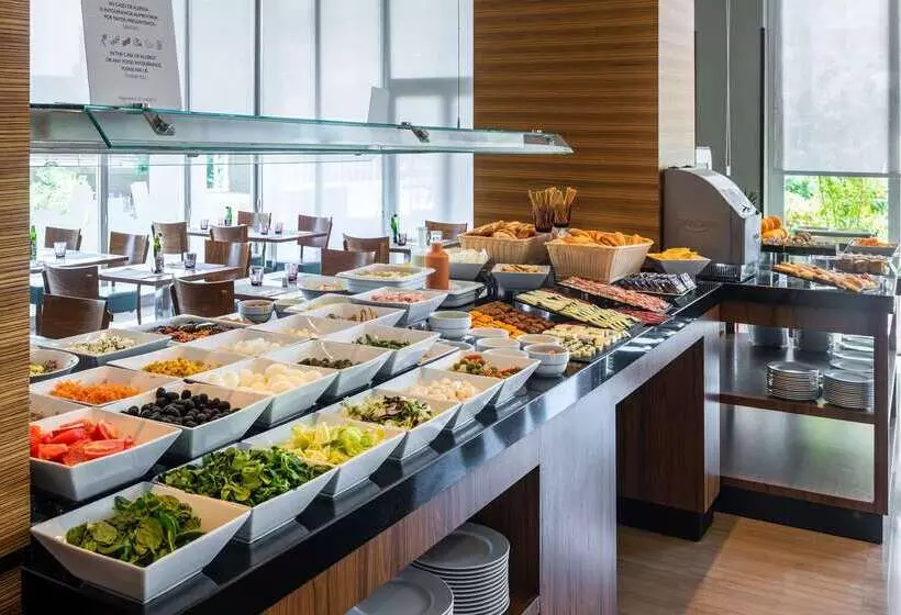 هتل Madrid Chamartín Affiliated By Meliá