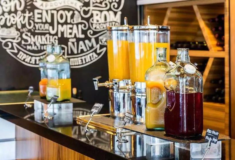 هتل Madrid Chamartín Affiliated By Meliá