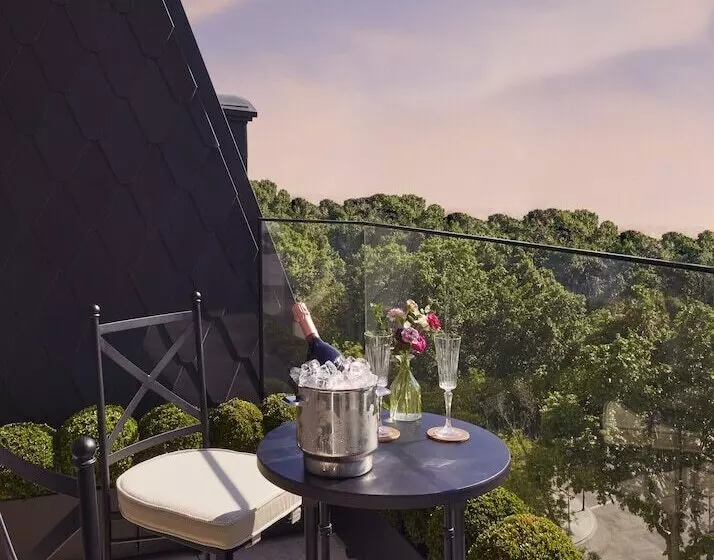 هتل Mandarin Oriental Ritz, Madrid