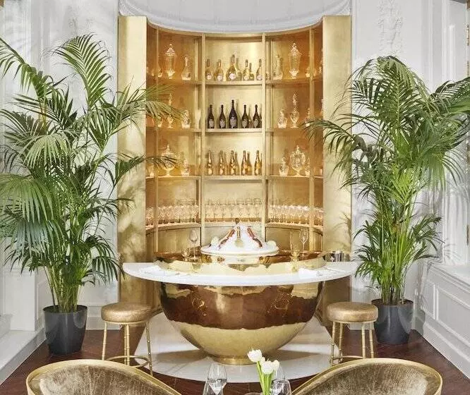 هتل Mandarin Oriental Ritz, Madrid