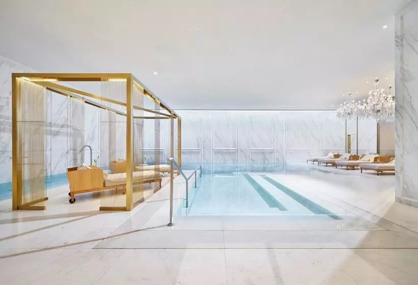 هتل Mandarin Oriental Ritz, Madrid