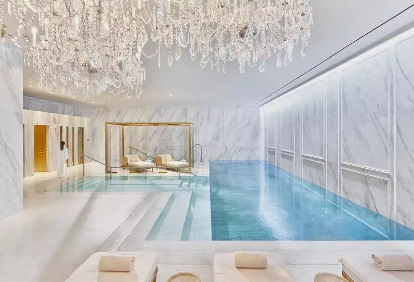 هتل Mandarin Oriental Ritz, Madrid