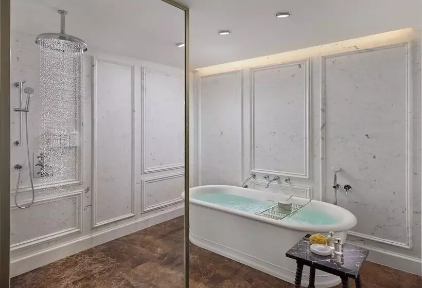 هتل Mandarin Oriental Ritz, Madrid
