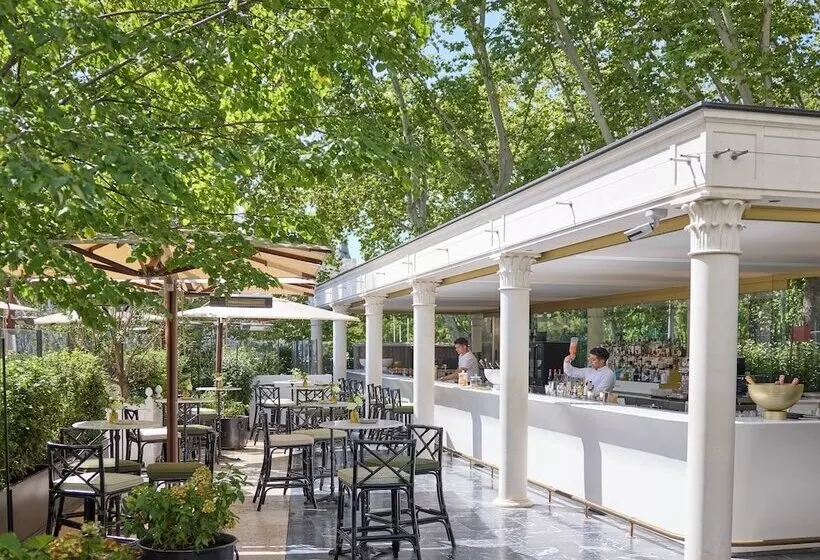 هتل Mandarin Oriental Ritz, Madrid