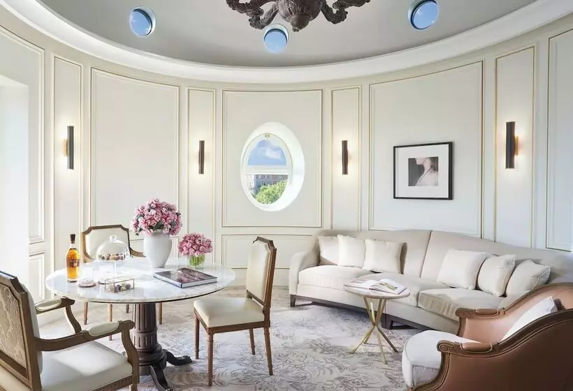 هتل Mandarin Oriental Ritz, Madrid