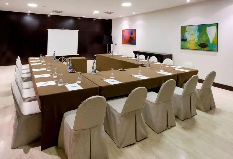 هتل NH Madrid Lagasca