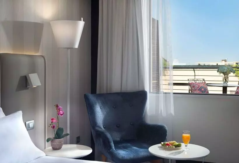 هتل NH Madrid Lagasca