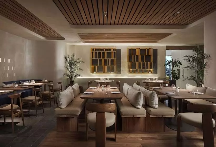 هتل NH Madrid Lagasca