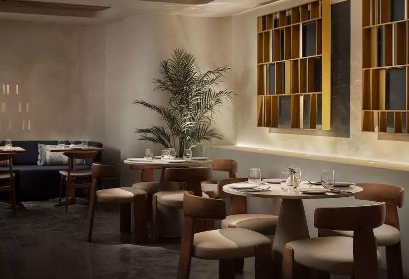 هتل NH Madrid Lagasca