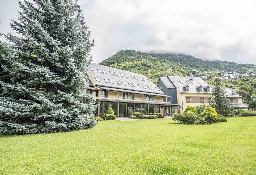 ホテル & Restaurante Pena