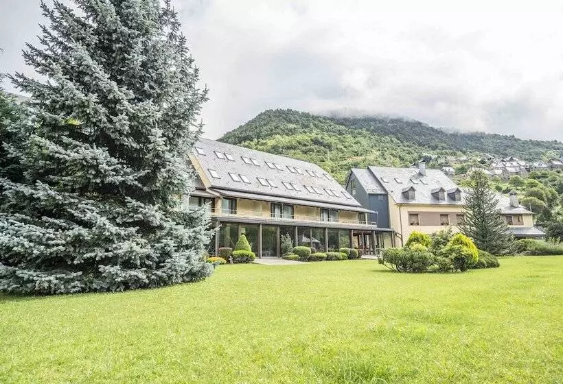 בית מלון כפרי & Restaurante Pena