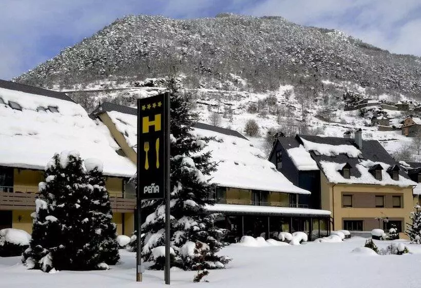 בית מלון כפרי & Restaurante Pena