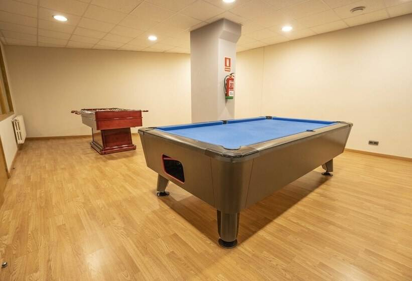 ホテル & Restaurante Pena