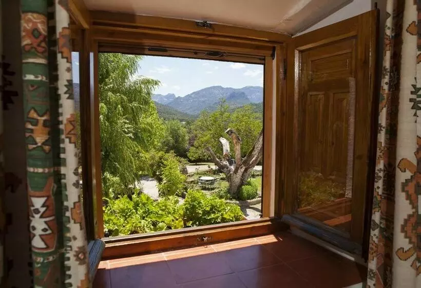 Hotel Rural La Hortizuela