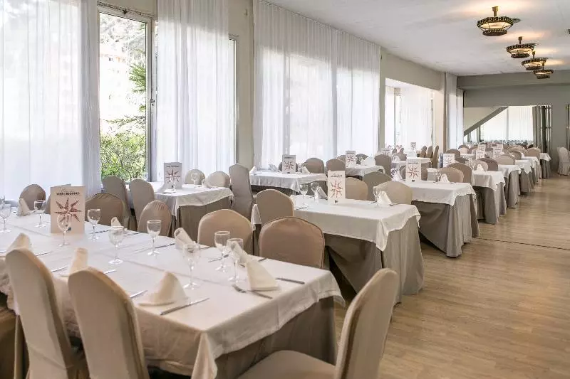 Hotel Snö Condes Del Pallars