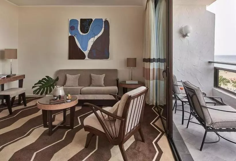 Hotelli Seaside Palm Beach