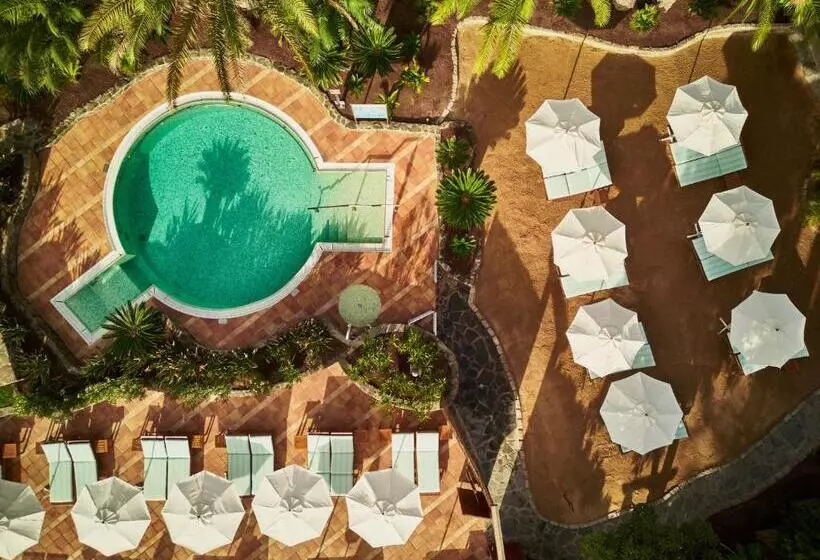 Hotelli Seaside Palm Beach