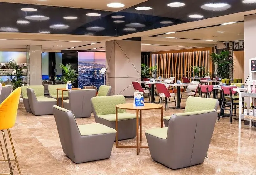 Novotel Madrid Center