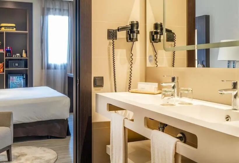 Novotel Madrid Center