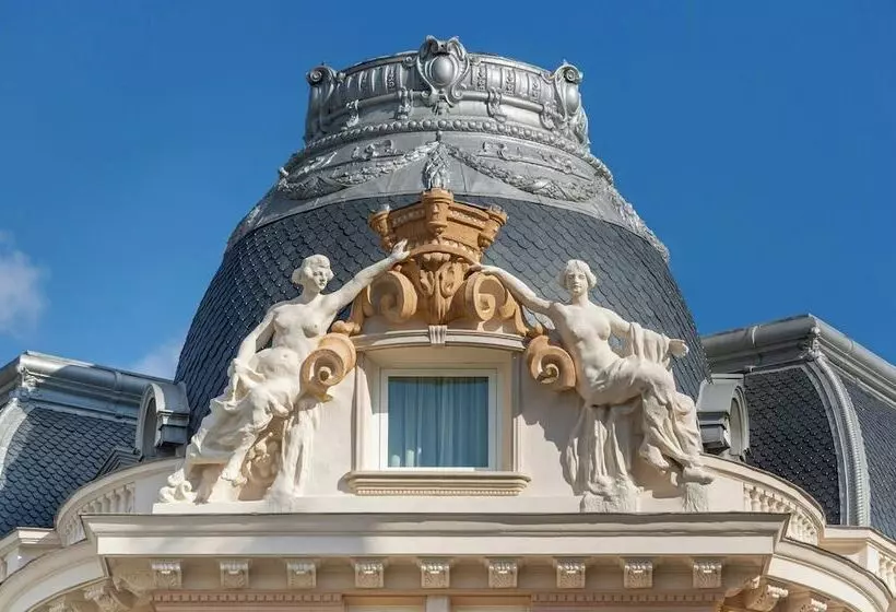 The Palace, a Luxury Collection Hotel, Madrid