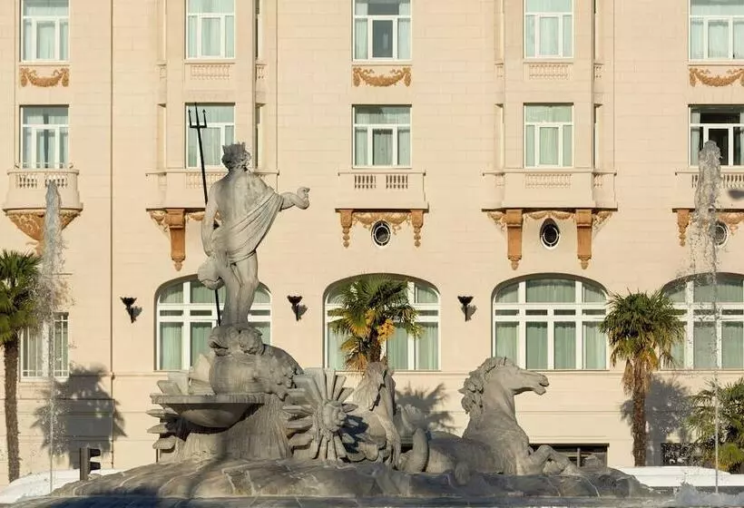 The Palace, a Luxury Collection Hotel, Madrid