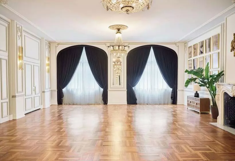 The Palace, a Luxury Collection Hotel, Madrid