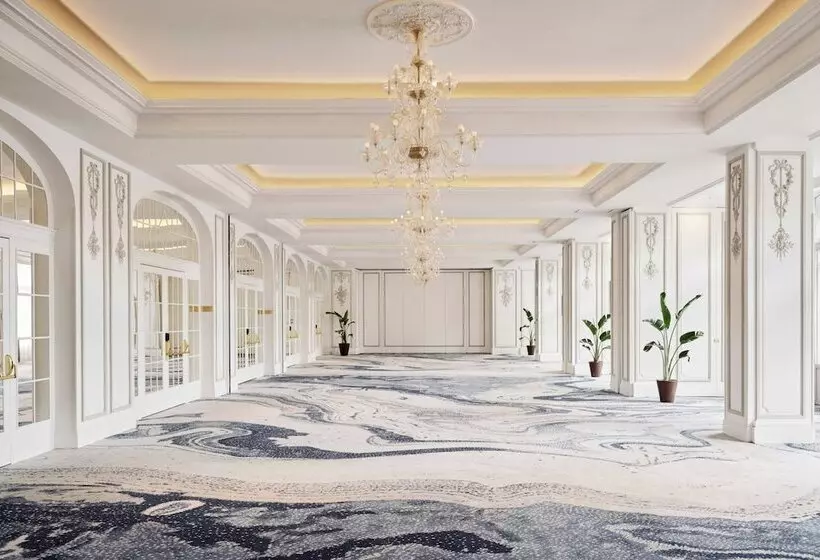 The Palace, a Luxury Collection Hotel, Madrid