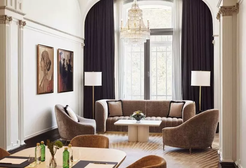 The Palace, a Luxury Collection Hotel, Madrid