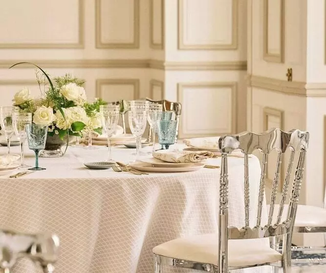 The Palace, a Luxury Collection Hotel, Madrid