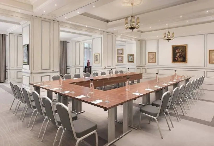 The Palace, a Luxury Collection Hotel, Madrid