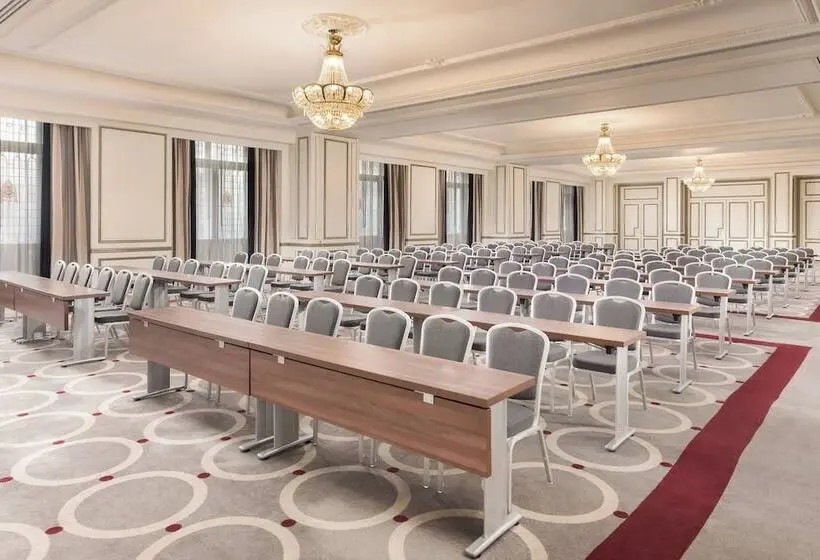 The Palace, a Luxury Collection Hotel, Madrid
