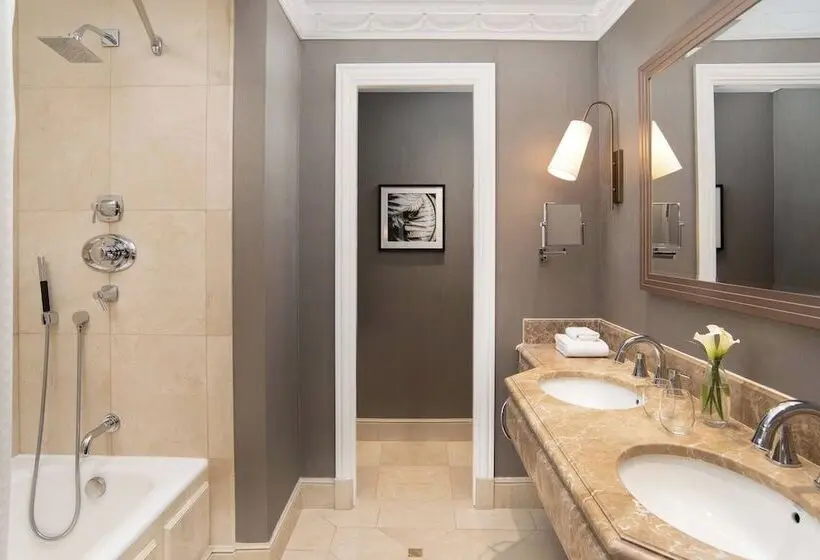 The Palace, a Luxury Collection Hotel, Madrid