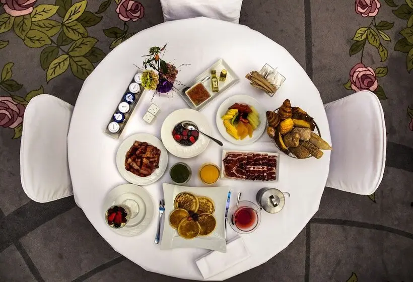 The Palace, a Luxury Collection Hotel, Madrid